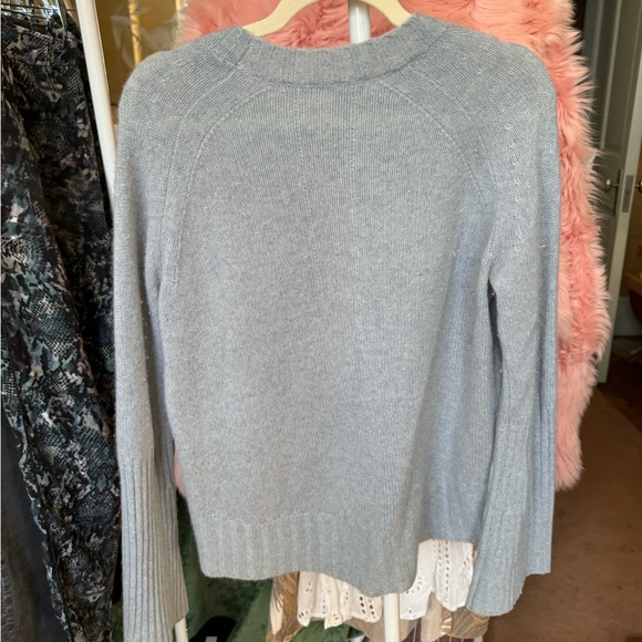 360 Cashmere Pale Blue Sweater Small - Picture 2 of 2